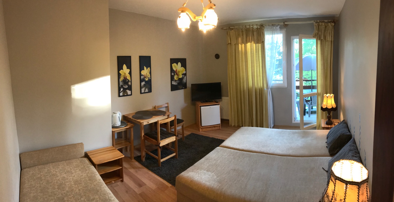 Pokoje 3 osobowe z tarasem