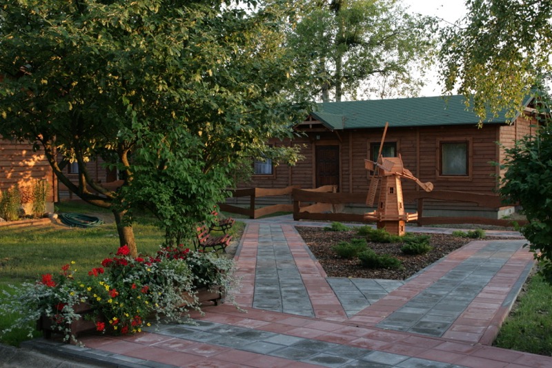 Domki parterowe apartamenty 4-6 osobowe